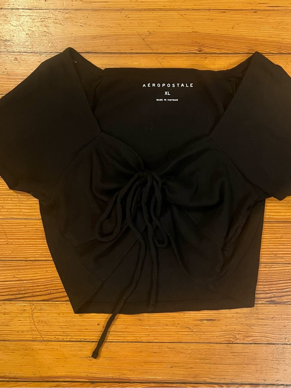 Aeropostale Black Crop Top with Keyhole Bow Detail Size XL